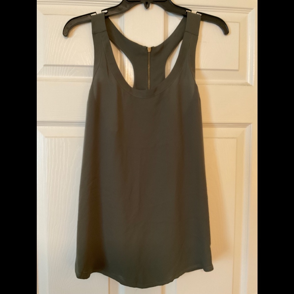 Express tank top
